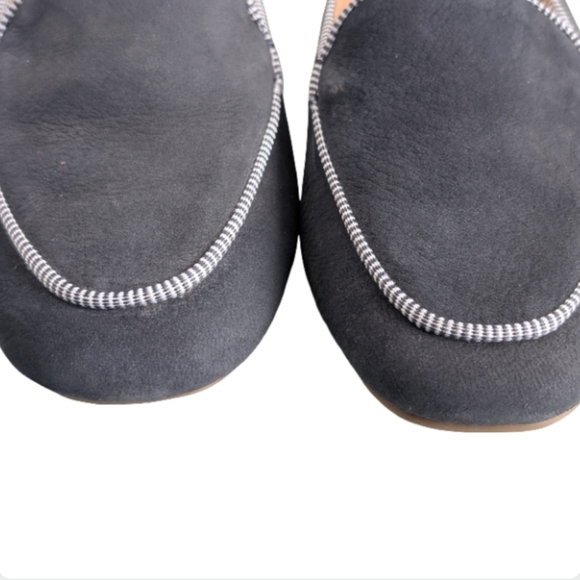 Me Too Yasor Navy Suede Classic Loafers Size 6.5M - Low Heel - Picture 5 of 8